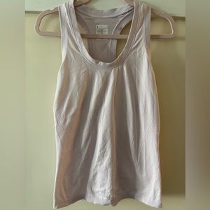 Athleta Momentum Tank